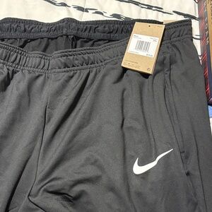 Nike Mens’s Athletic pants